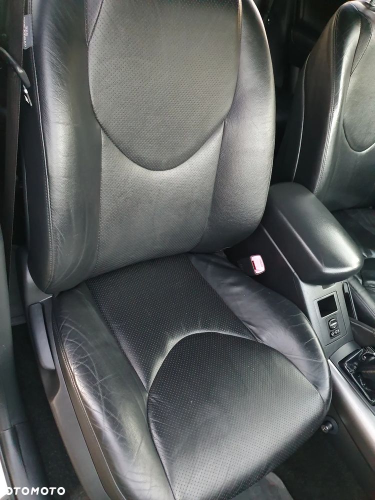 Toyota RAV4 2.2 D-4D Sol 180 - 17