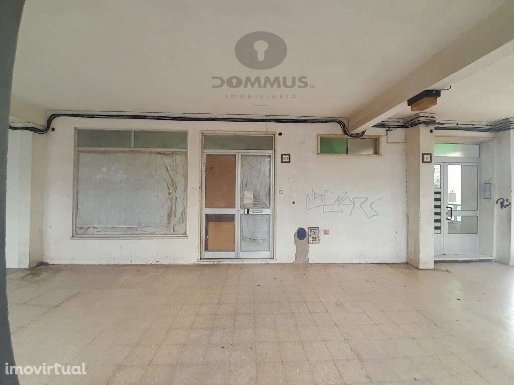 Loja com Rentabilidade - Centro de Rio de Mouro (Rinchoa) - Grande imagem: 3/24