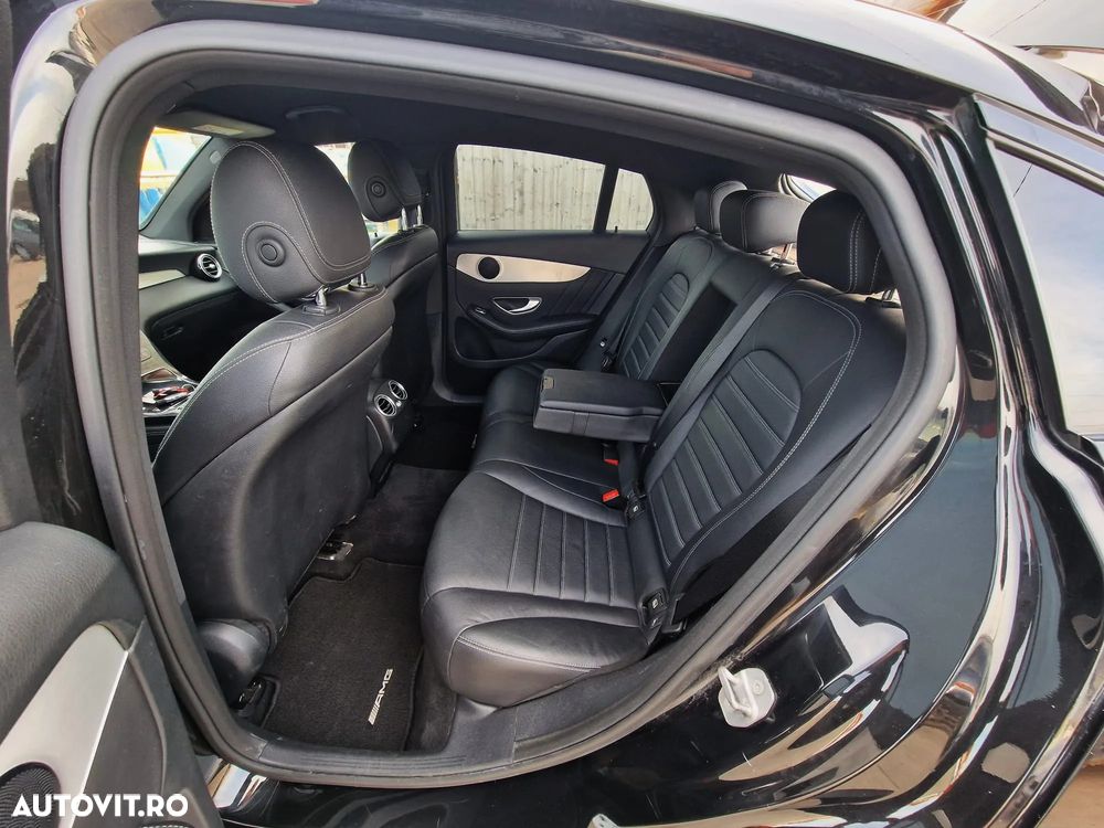 Mercedes-Benz GLC Coupe 250 d 4Matic 9G-TRONIC AMG Line - 16