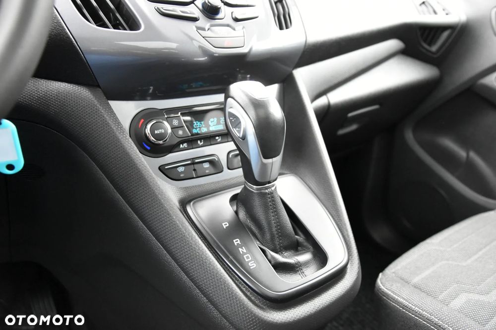Ford Tourneo Connect - 37