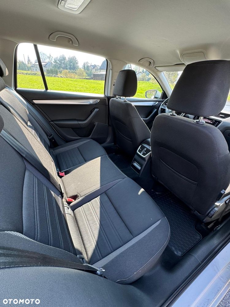 Skoda Octavia 1.5 TGI G-TEC DSG Ambition - 31