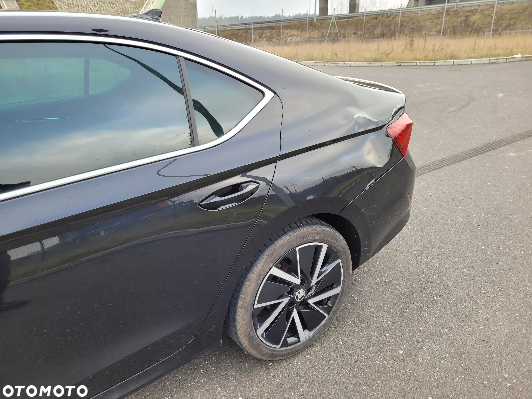 Skoda Octavia 1.5 TSI ACT Style DSG - 25