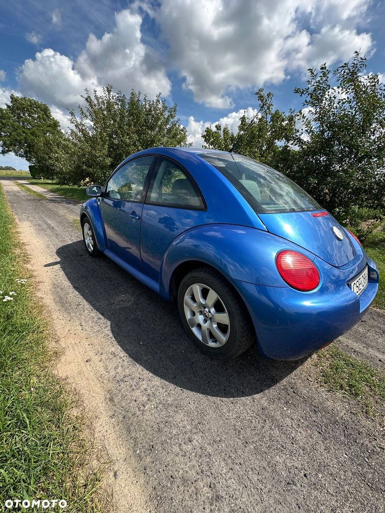 Volkswagen New Beetle 1.6 - 6