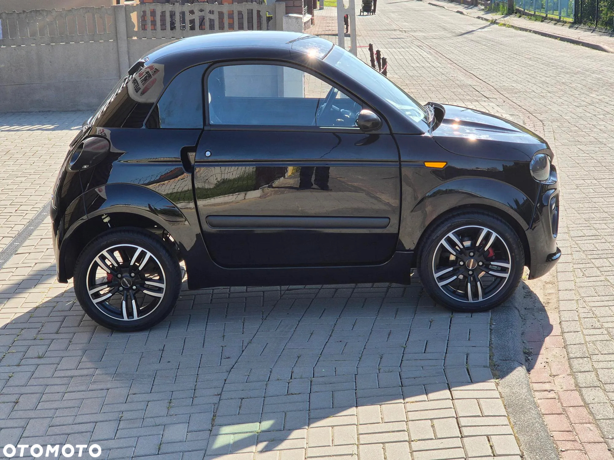 Microcar DUE - 19