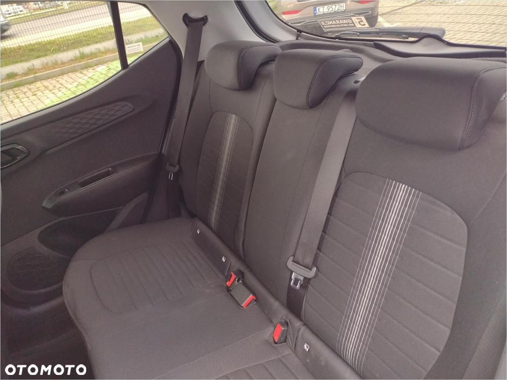 Hyundai i10 - 16
