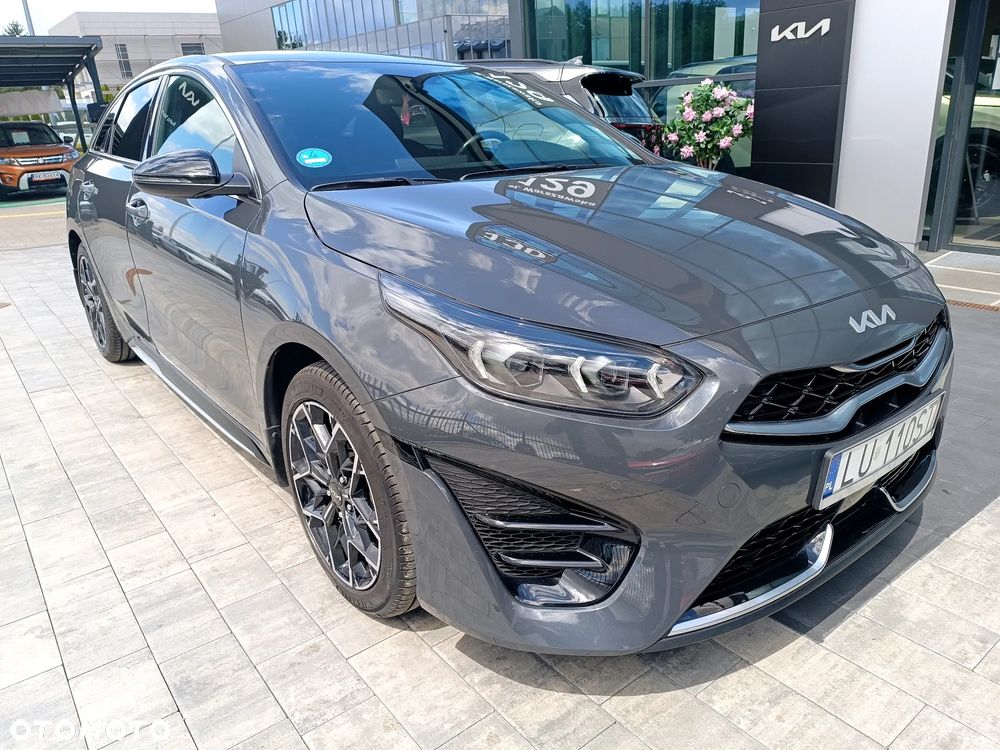 Kia ProCeed - 7