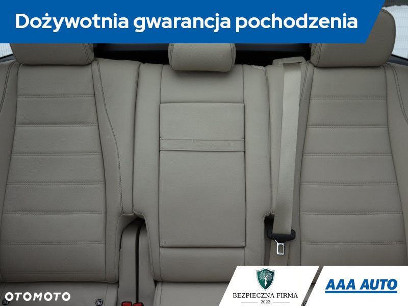 Mercedes-Benz GLS - 12