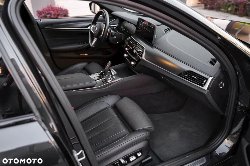 BMW Seria 5 - 14