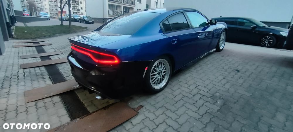 Dodge Charger - 9