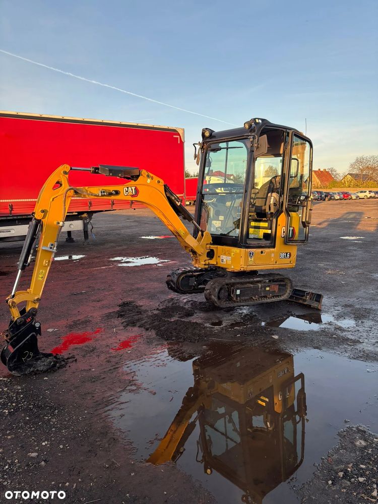 Caterpillar 301.6 - 5