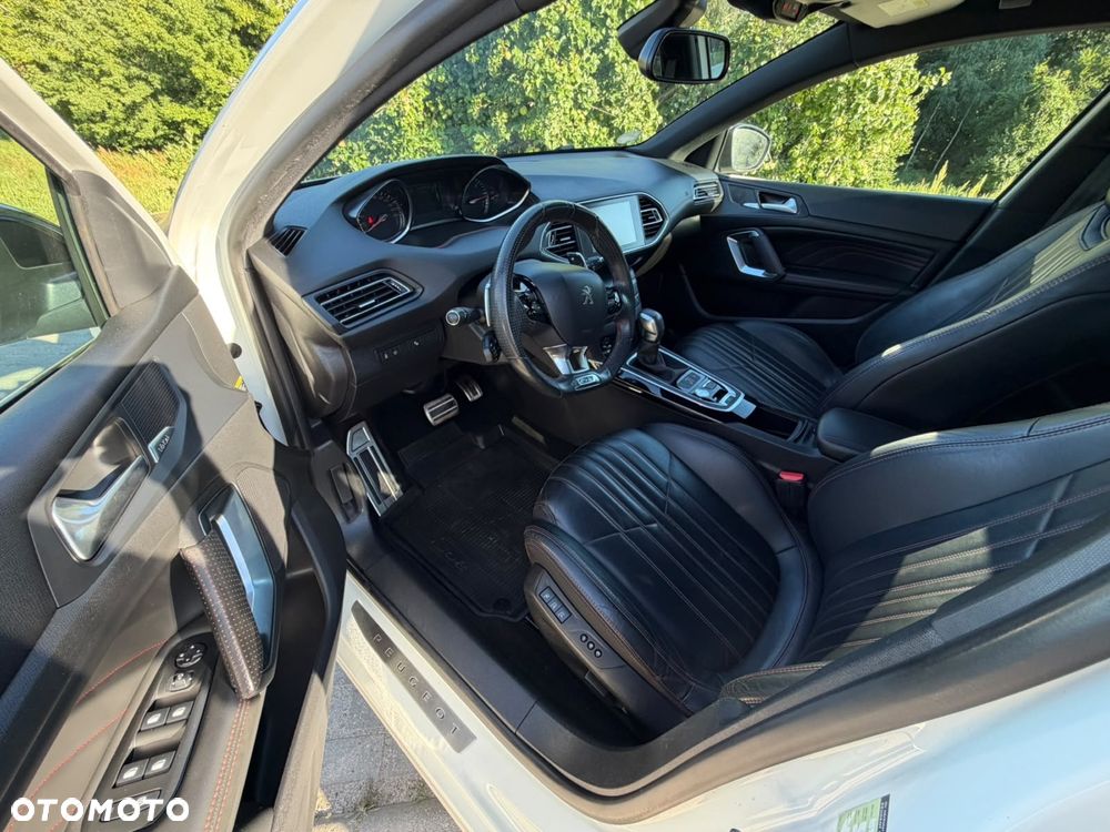 Peugeot 308 - 5