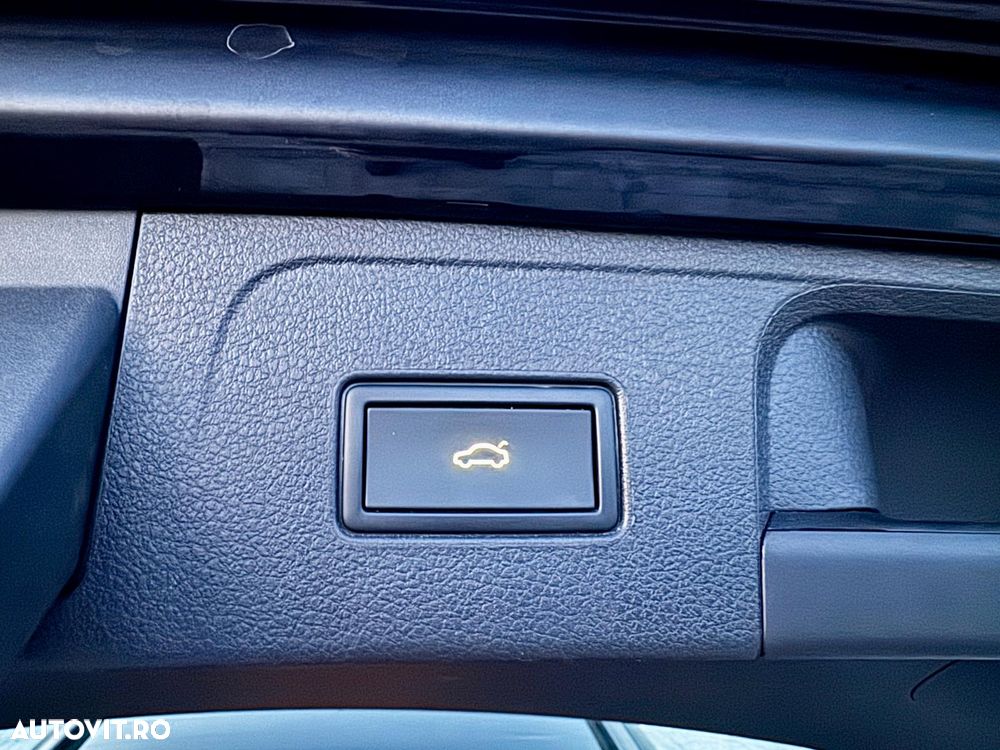 Volkswagen Passat 2.0 TDI SCR DSG Business - 28