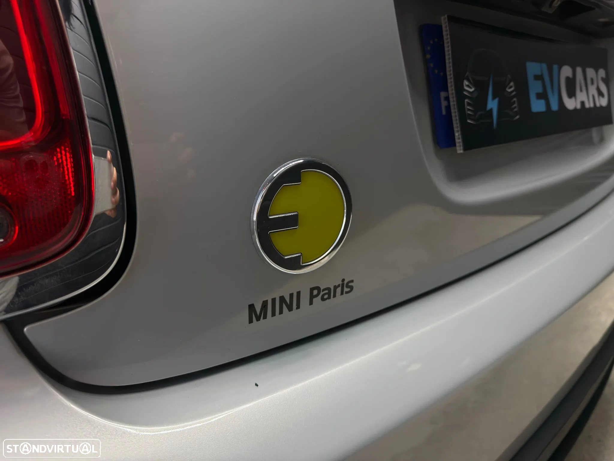 MINI 3 Portas Cooper SE Premium P. Yours - 9