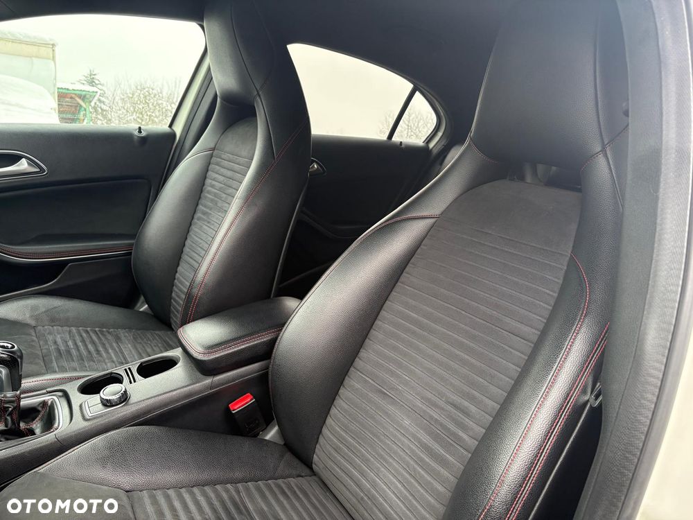 Mercedes-Benz Klasa A 180 CDI AMG Line - 20