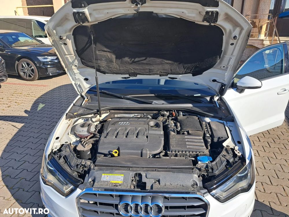 Audi A3 Limuzina 1.6 TDI clean Stronic Attraction - 13