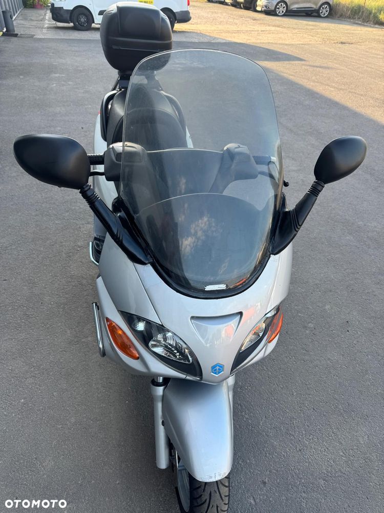 Piaggio X9 - 12