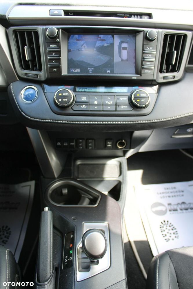 Toyota RAV4 - 22