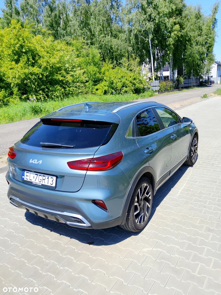 Kia XCeed 1.5 T-GDI M - 3