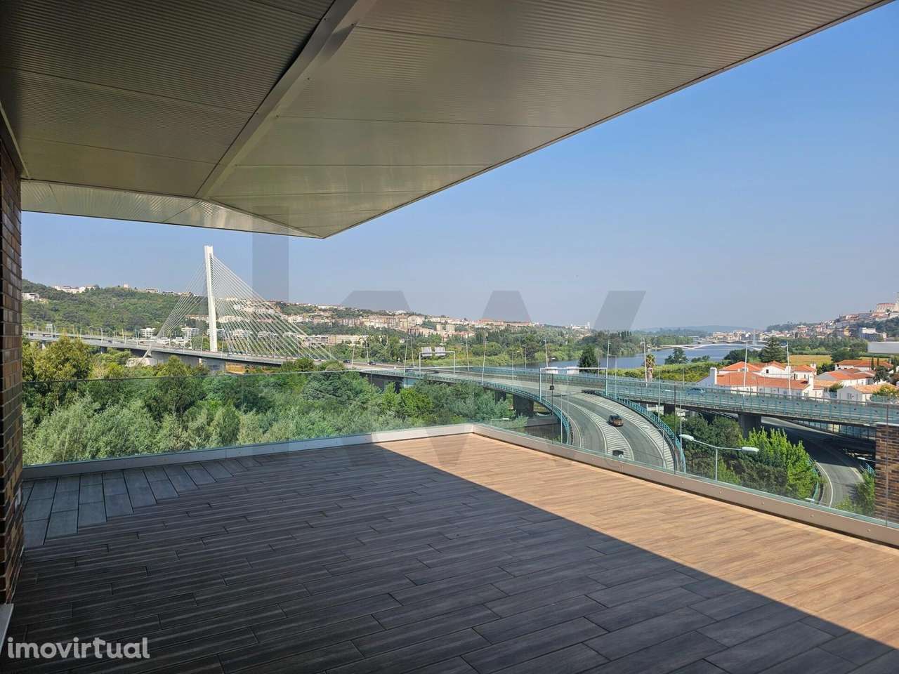 Penthouse t4 | Terraço com vista rio | 267 m2 Area | Garagem dupla | A - Grande imagem: 4/22