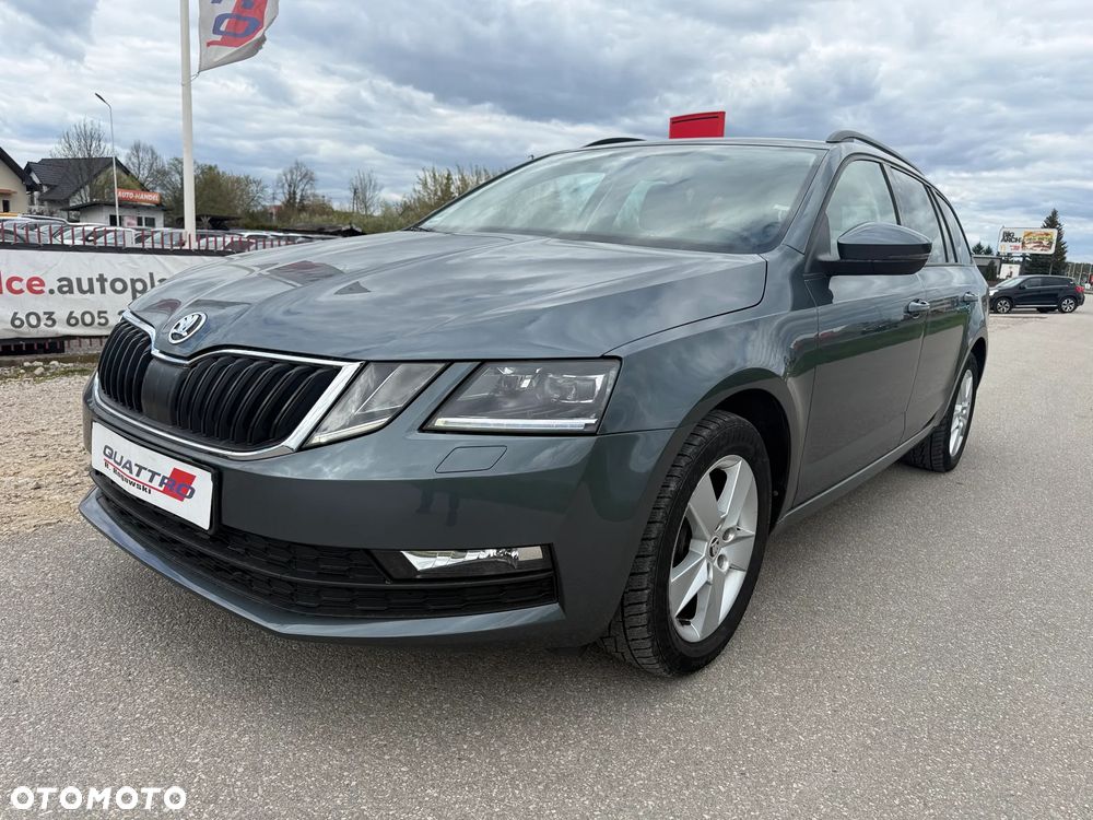 Skoda Octavia 1.6 TDI DSG Style - 1