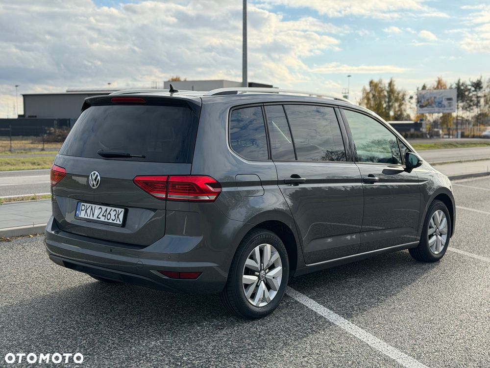 Volkswagen Touran 1.6 TDI SCR (BlueMotion Technology) DSG Comfortline - 12