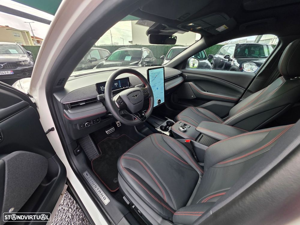 Ford Mustang Mach-E 87 kWh Premium AWD - 12