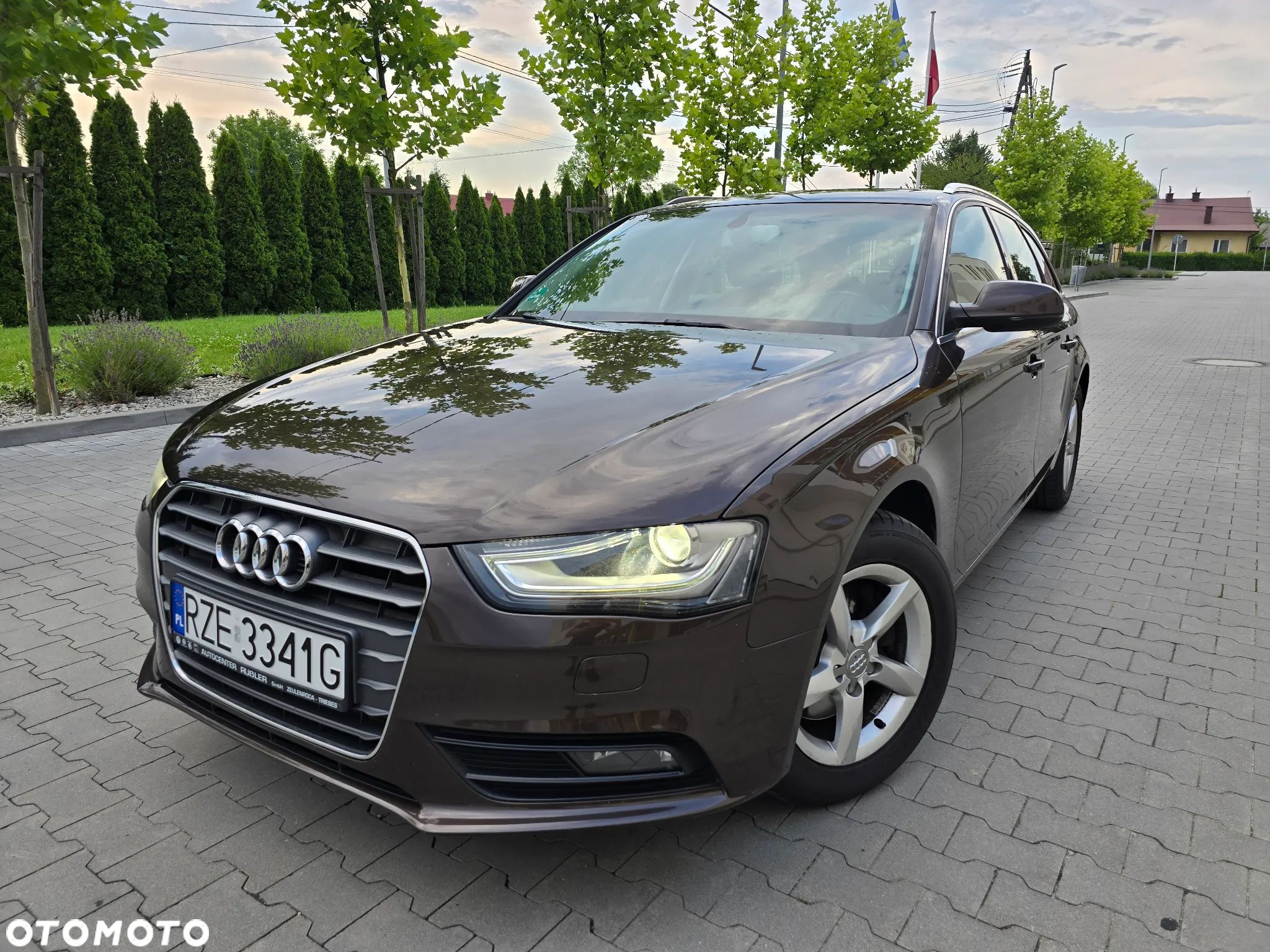 Audi A4 2.0 TDI Limited Edition - 1