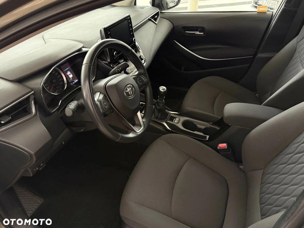 Toyota Corolla 1.5 Comfort - 8