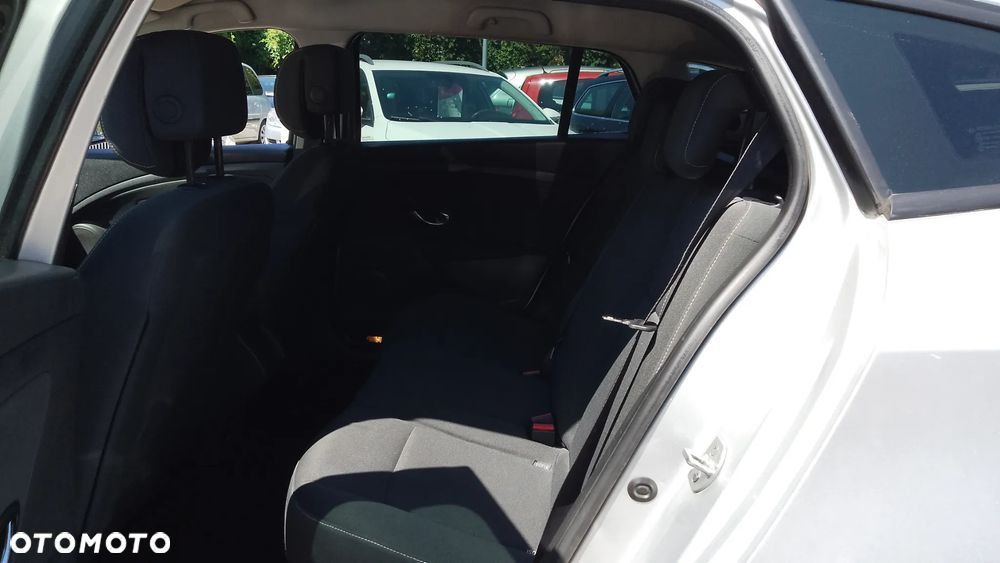 Renault Megane dCi 90 FAP Paris - 13