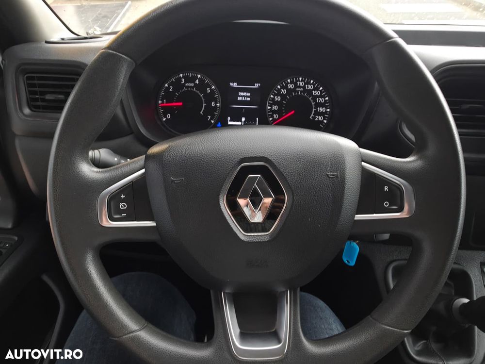Renault Master - 10