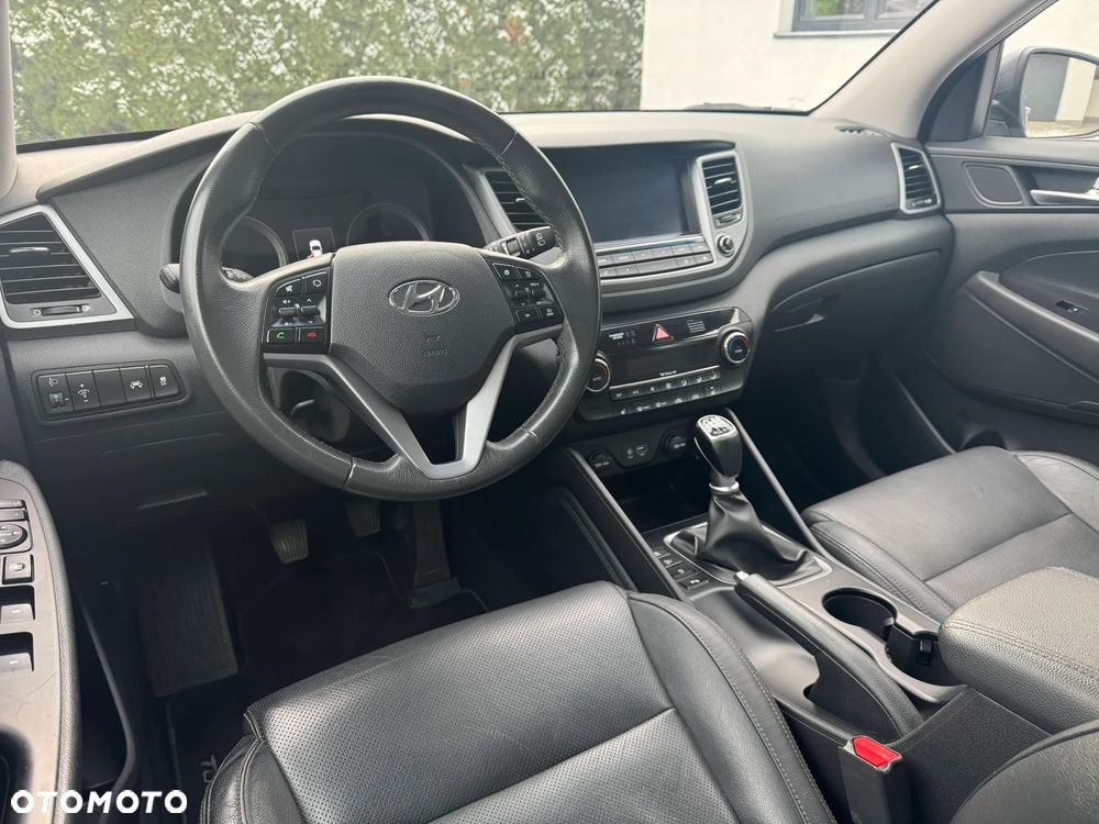 Hyundai Tucson blue 1.7 CRDi 2WD Advantage - 22