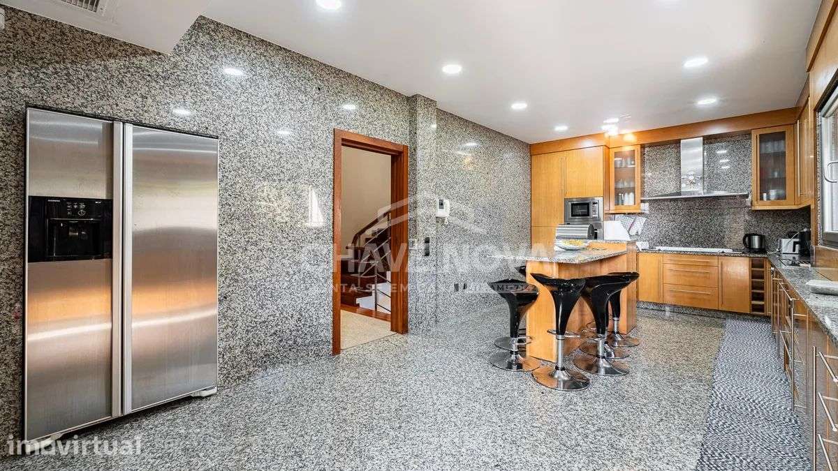 Moradia Isolada V3 c/ Piscina na Madalena - Grande imagem: 4/50