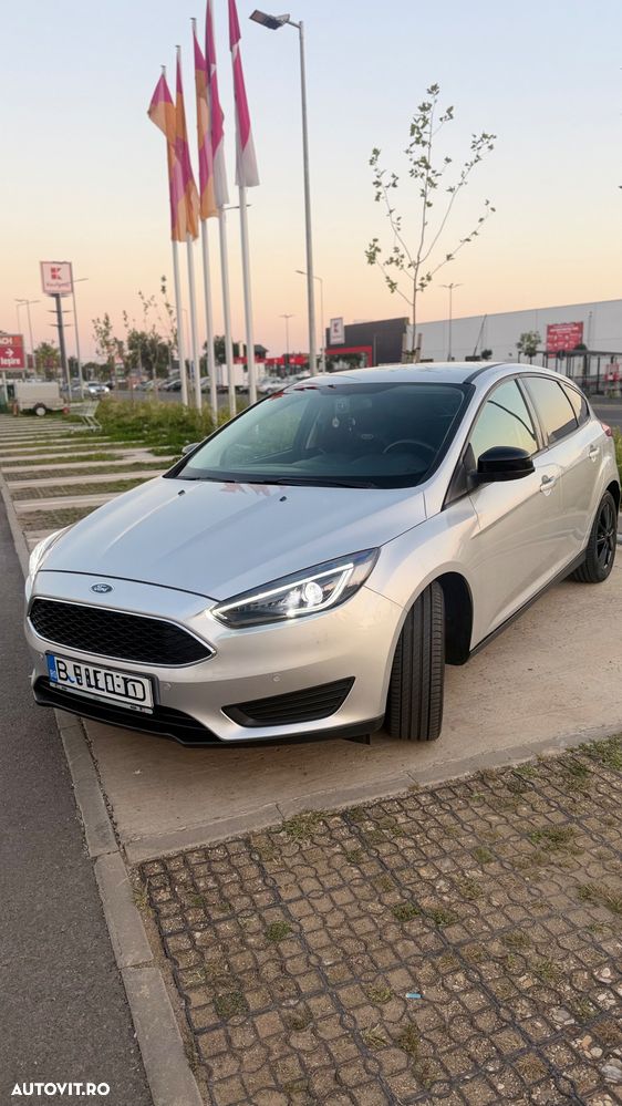 Ford Focus 1.0 EcoBoost Trend Edition - 23