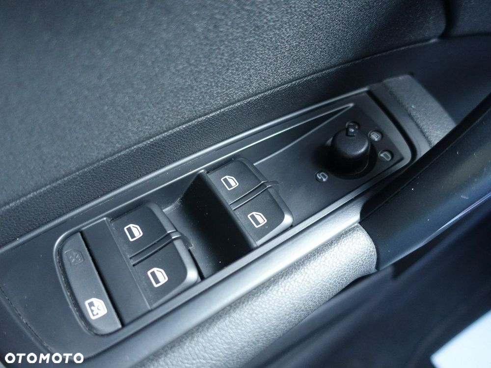 Audi A1 Sportback 1.6 TDI Ambition S tronic - 23