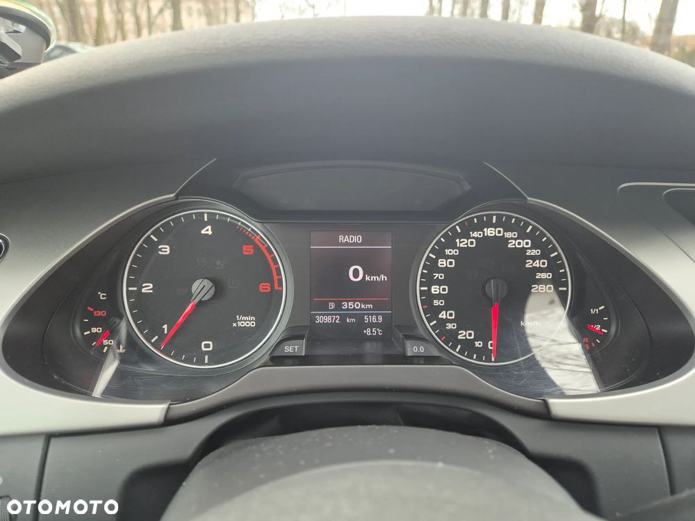 Audi A4 Avant 2.0 TDI - 11