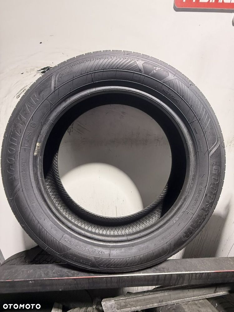 Opony letnie Goodyear 175/65R17 EfficientGrip Performance 2 #L3080 2sz - 4