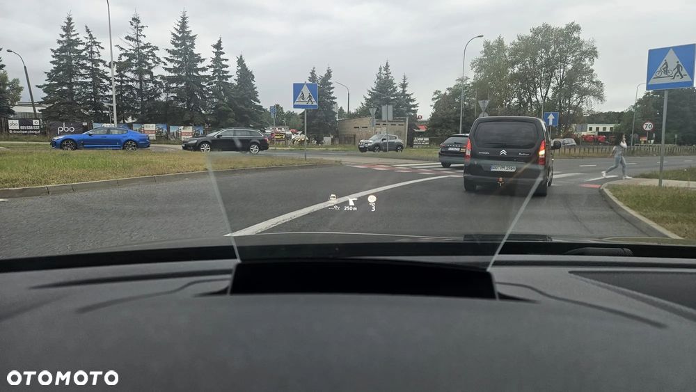 Volkswagen Passat 2.0 TDI Business DSG - 33