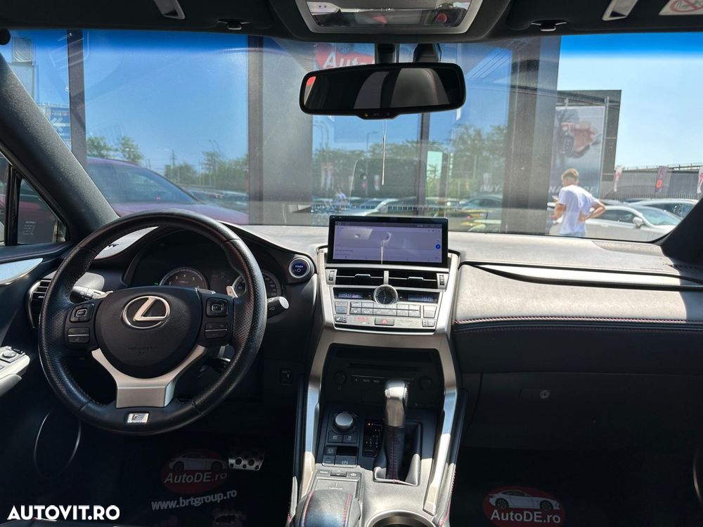 Lexus Seria NX - 8