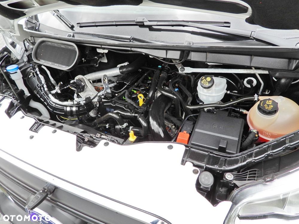 Ford TRANSIT  PLANDEKA 8 PALET TEMPOMAT LEDY BLIŹNIACZE KOŁA KLIMATYZACJA  130KM - 26
