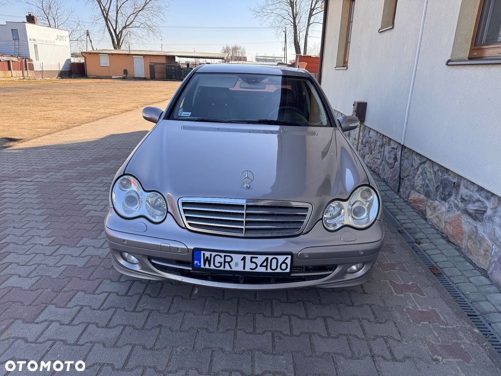 Mercedes-Benz Klasa C 180 T Kompressor Elegance - 1