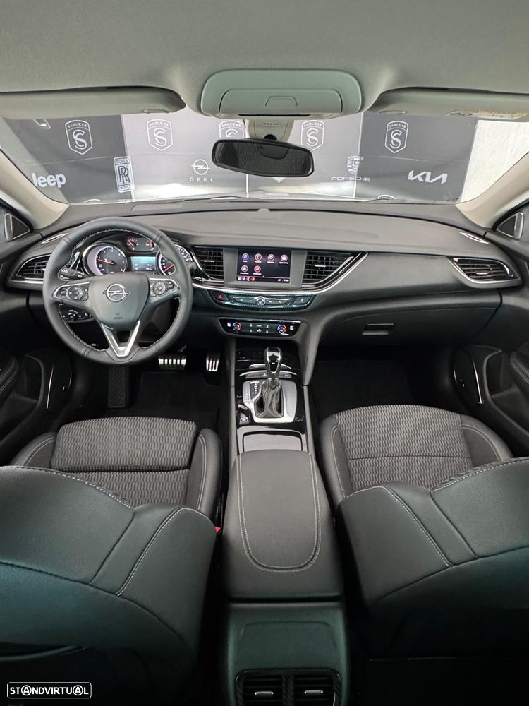 Opel Insignia Grand Sport 1.5 Auto Business - 12