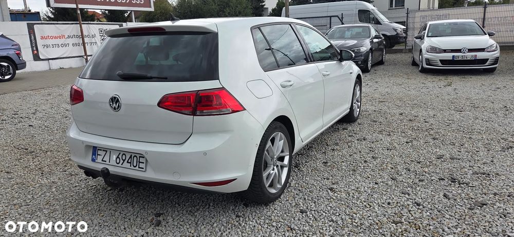Volkswagen Golf 2.0 TDI BMT Comfortline - 13