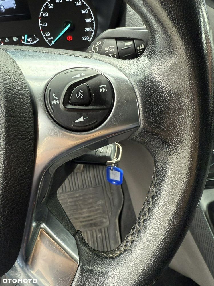 Ford Transit Connect - 19
