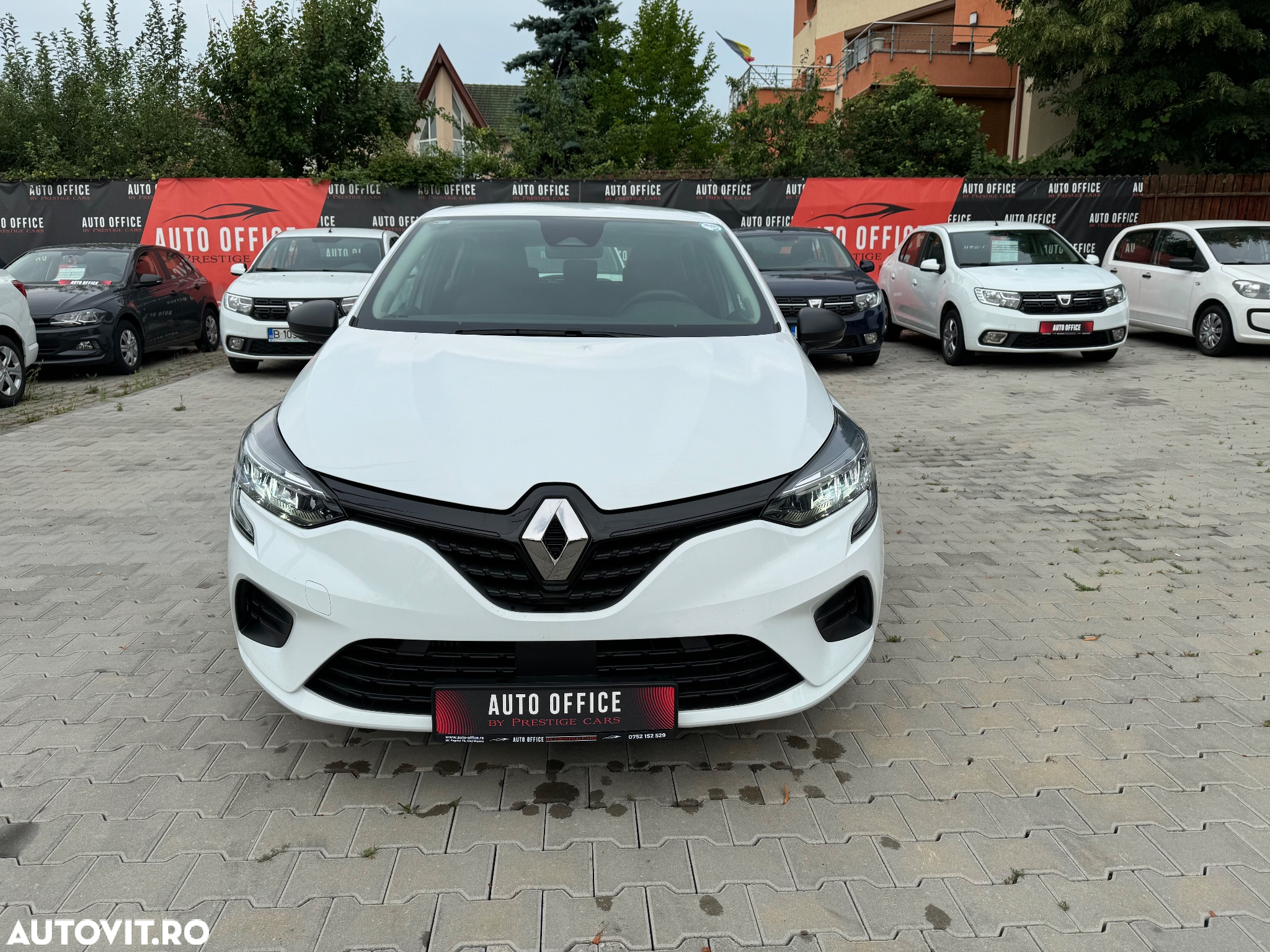 Renault Clio - 12