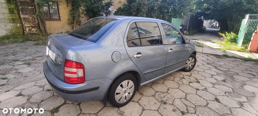 Skoda Fabia 2007 photo 5