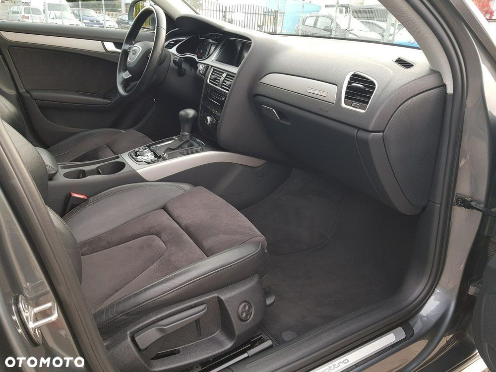 Audi A4 Allroad - 16