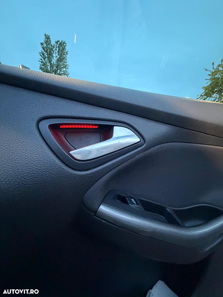 Ford Focus 1.0 EcoBoost Start Stop Sport - 8