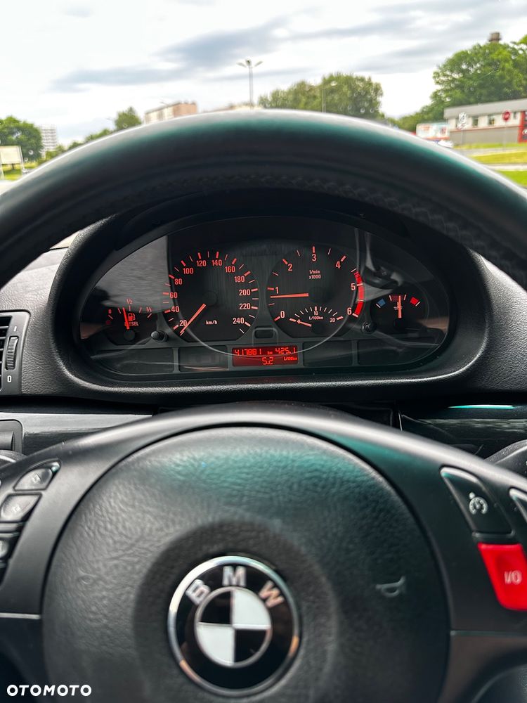 BMW Seria 3 330d - 22