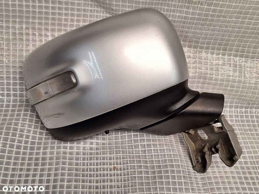 lusterko prawe jeep renegade 2014- 9 pin 72  europa  orginal demontz