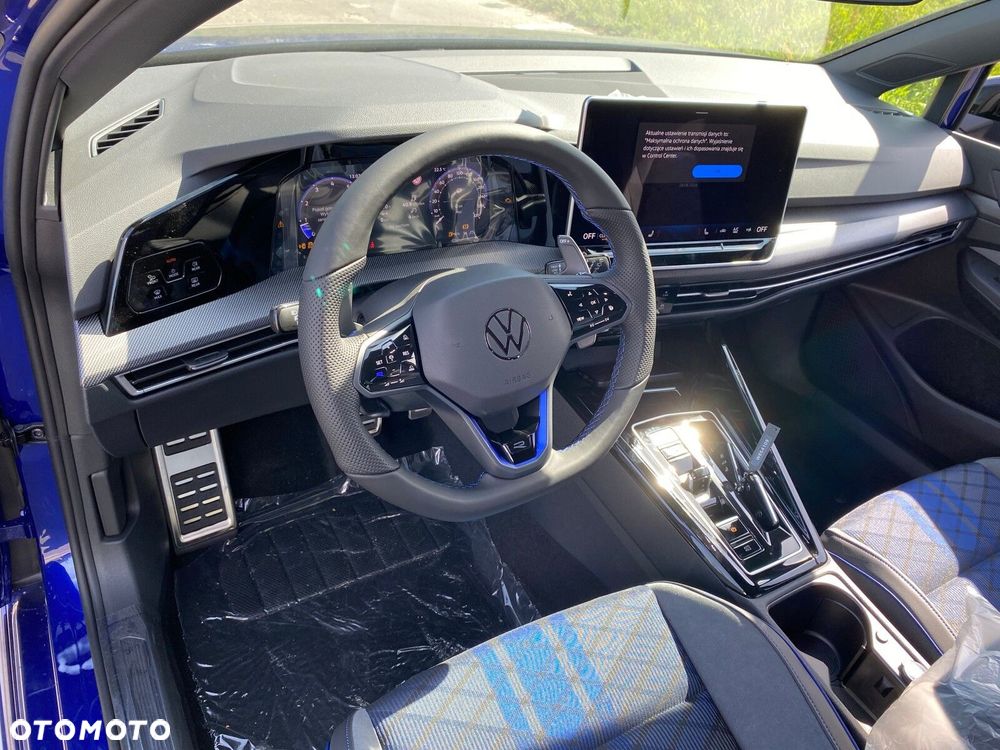 Volkswagen Golf 2.0 TSI 4Motion R DSG - 10